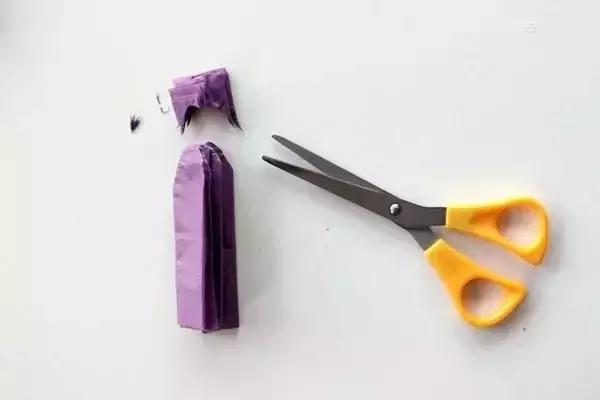 母亲节送什么手工礼物给妈妈,小孩母亲节该送妈妈什么礼物