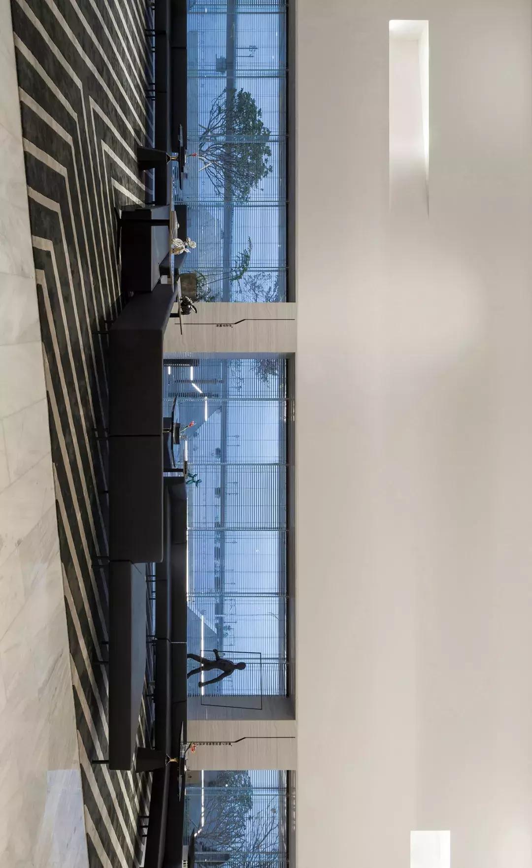 极简风高级感配色方案,高级灰意式极简沙发