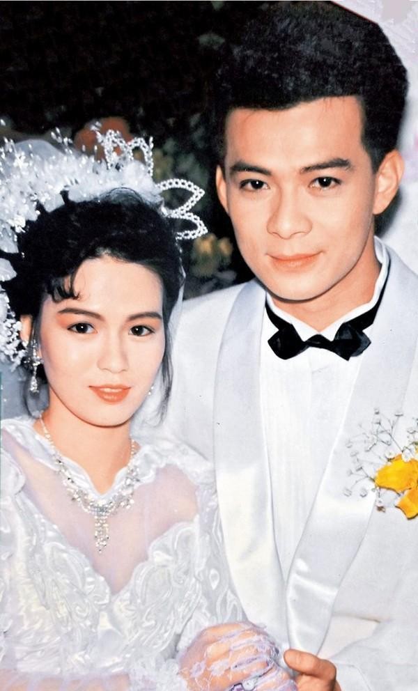 容忍妻子出轨，屡遭背叛却不离婚，黄日华才是真男人