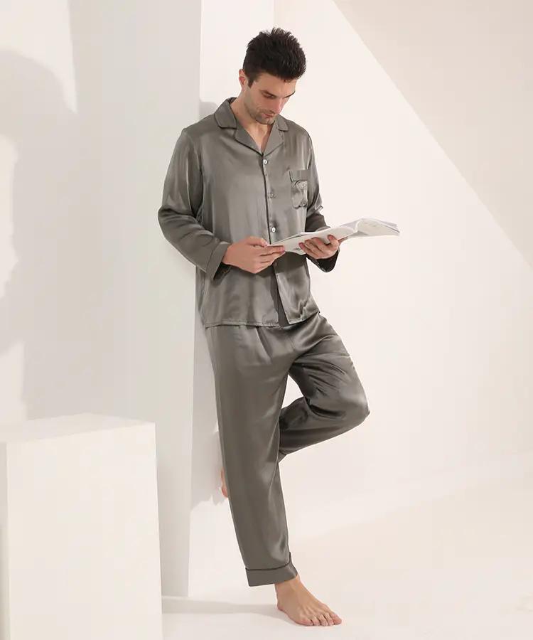 鑽峰叞鐜嬪澶ф皵,鑽峰叞鐜嬪琛ｆ湇