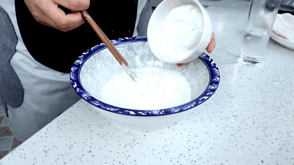 教你一道超好吃的炒年糕,如何做炒年糕又简单又好吃