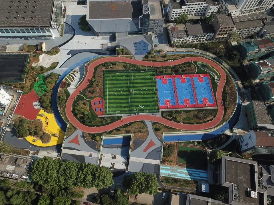 从镇江到镇江市体育中心怎么走,镇江老体育公园