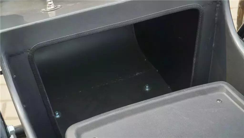 带倒挡还省油！实拍2.38万元全面升级款洛嘉挎子！