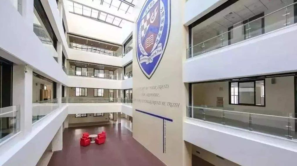 鍚堥殕浜笀瀛︽牎鍙樻垚鍏珛,浜笀鍚堥殕鏍″尯