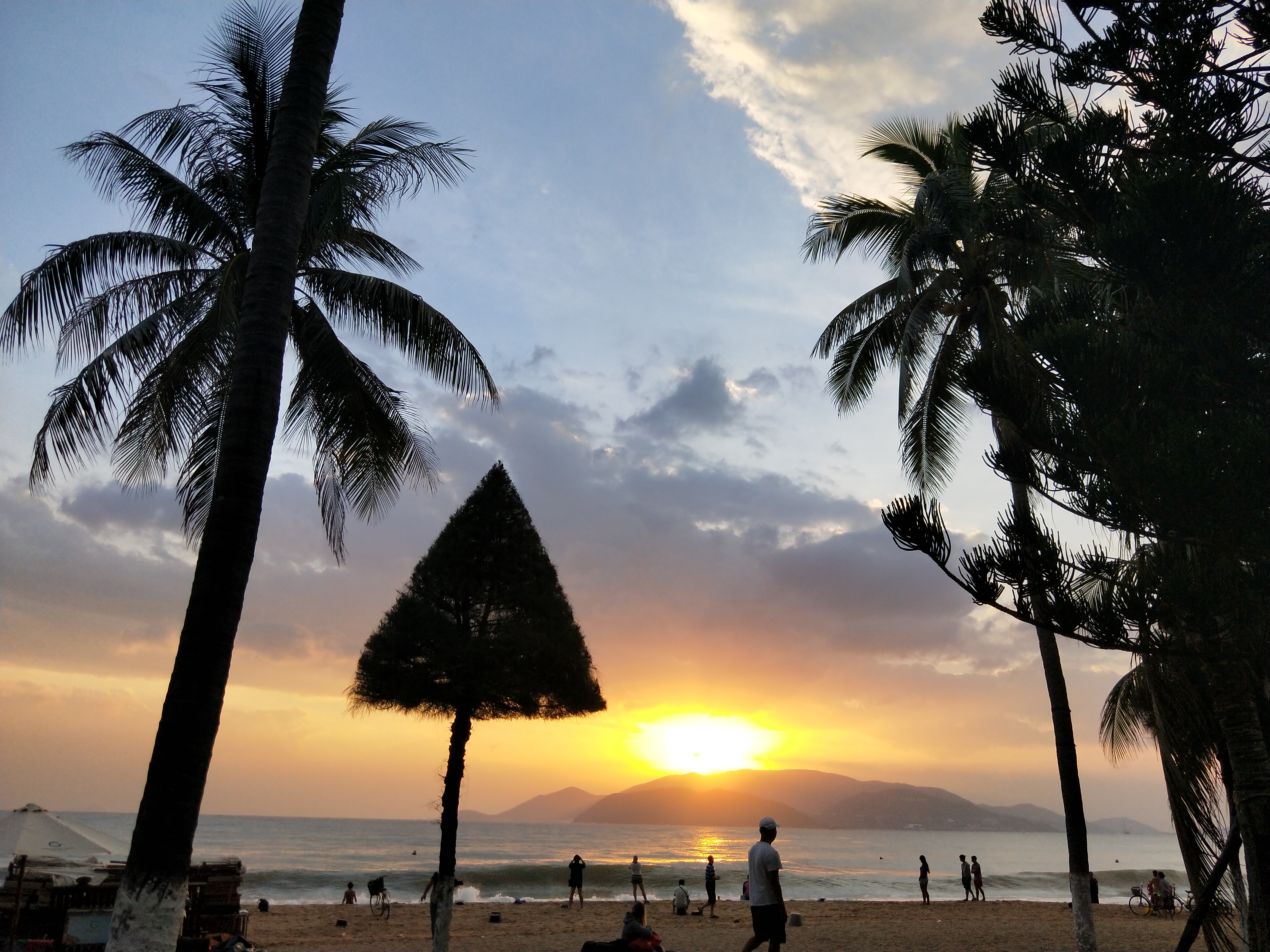 越南芽庄好不好,越南芽庄海边