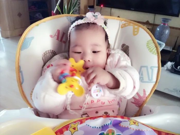 什么玩具对小孩子大脑发育好,孩子越玩越聪明的3种玩具