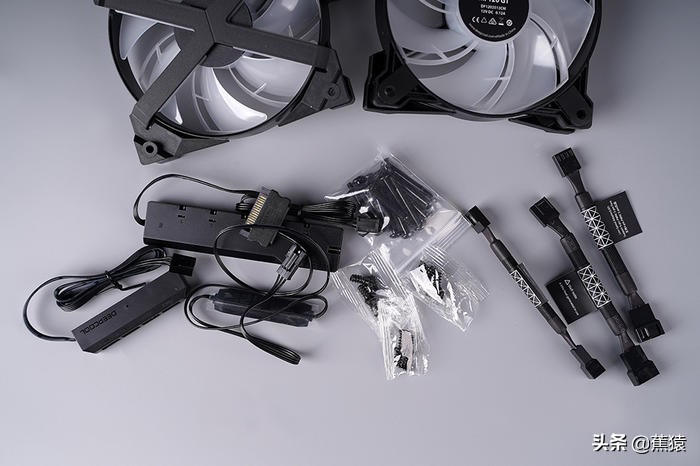 安钛克CUBEDRAK装机展示,11700+ROGB560-G+3080TI