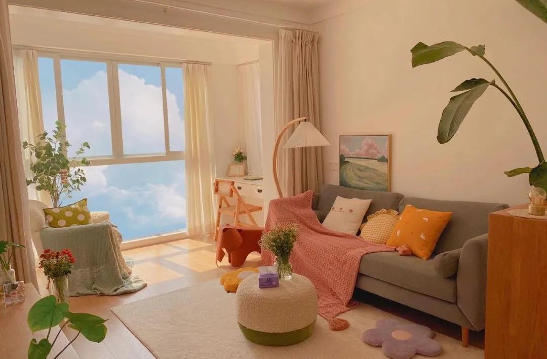 又一独居女孩爆红！买下60m²二手房，仅花4.5W装成全能“大胃王”