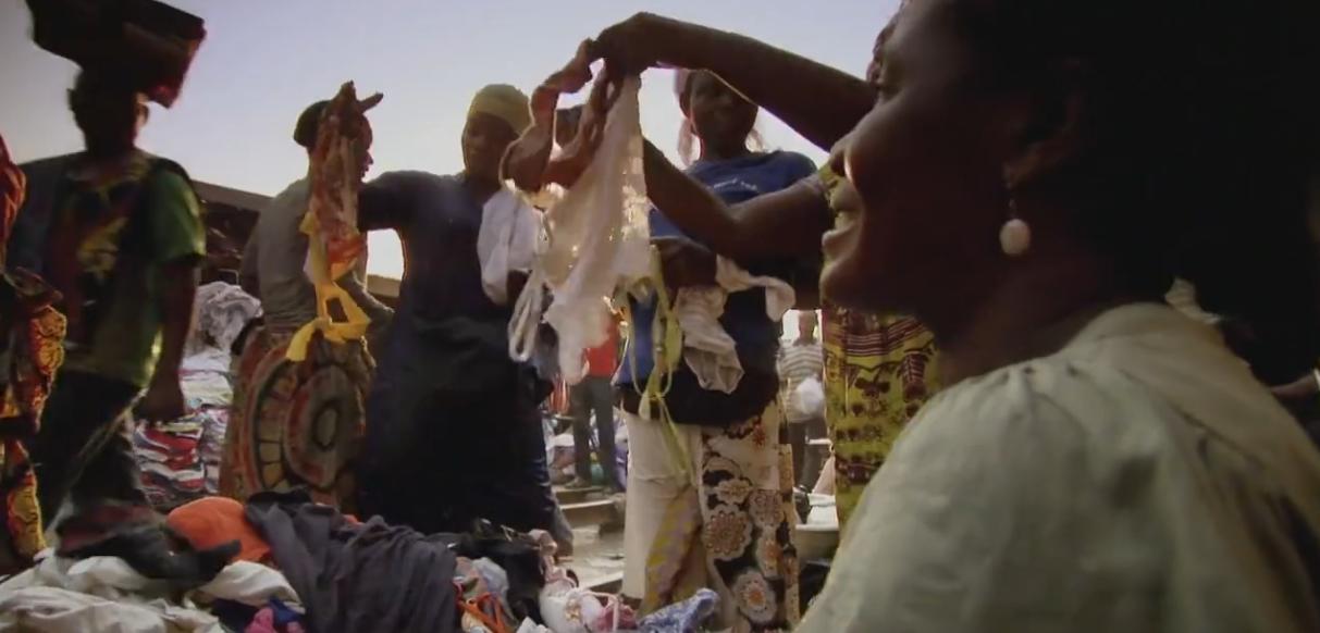 非洲人有多爱穿二手衣？每年进口三万吨，卖得比新衣服还火爆