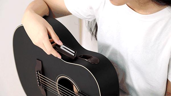 我用这把吉他，圆了青*梦春**