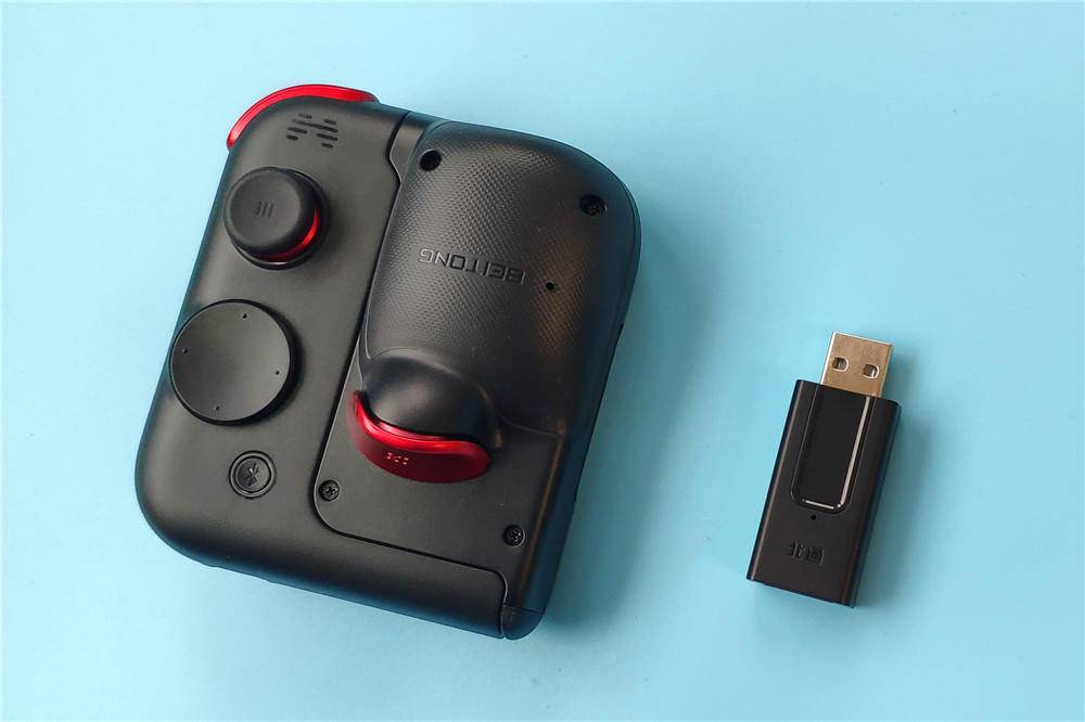 北通g2手柄玩pubg未来之役,北通g2游戏手柄怎么设置一键换装