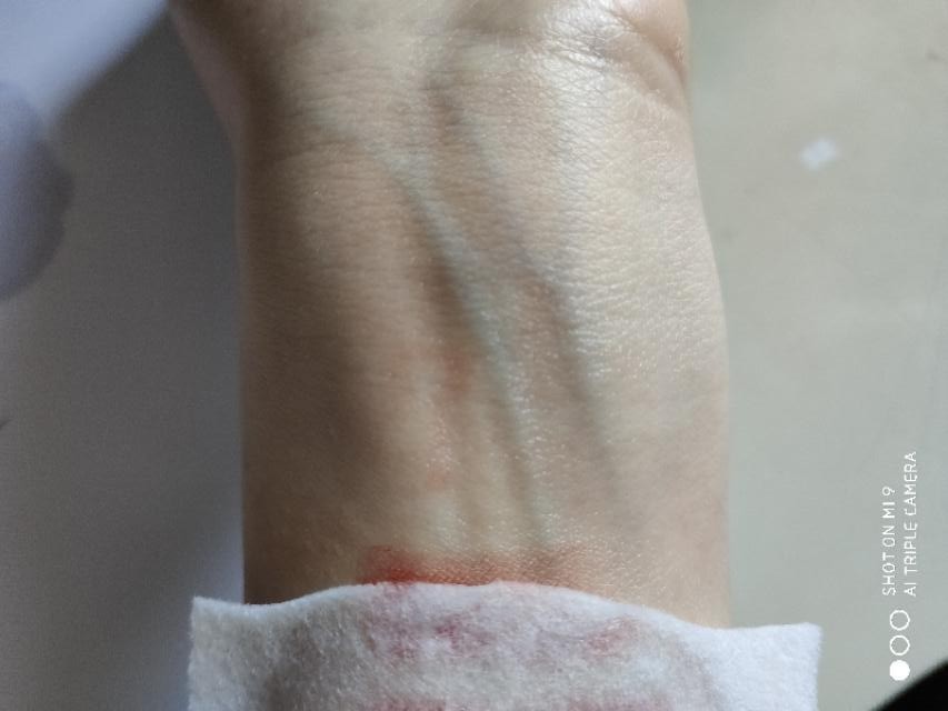 蓓昂斯卸妆水和贝德玛哪个好,西班牙蓓昂斯卸妆水真的假的