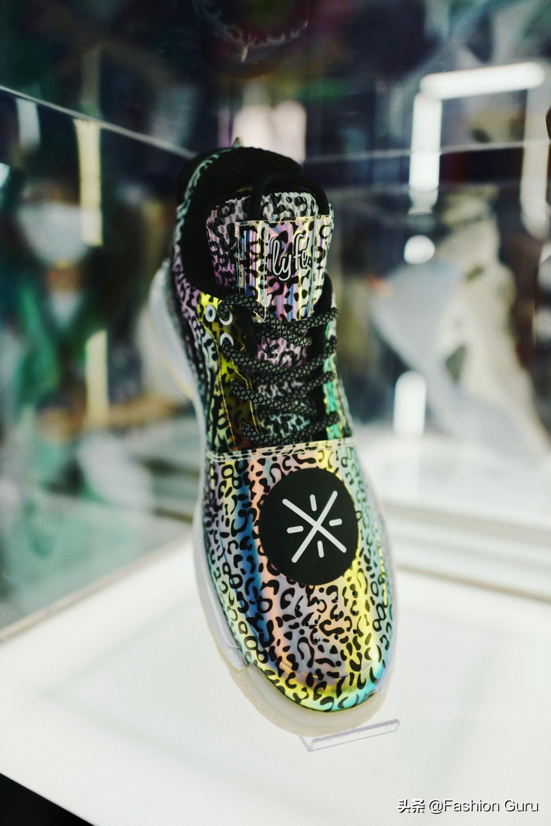 sneakerconmuseum鍏ㄧ悆棣栫珯,鐩村嚮鎴愰兘杞﹀睍