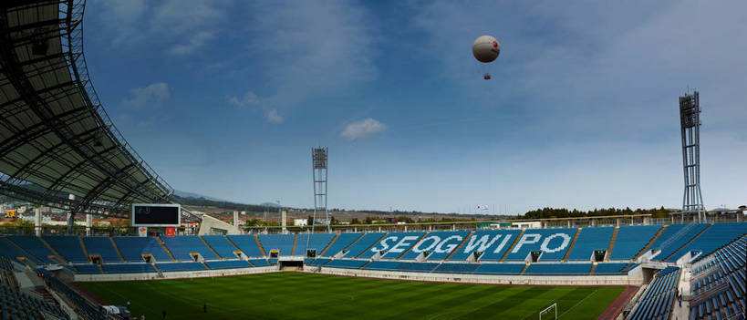 02年世界杯卡恩扑出韩国的球,02年韩国vs德国卡恩扑救