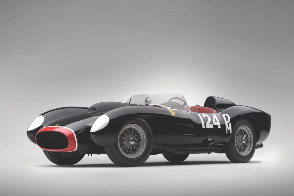 也只能给你洗洗眼!法拉利高级定制项目车型大赏