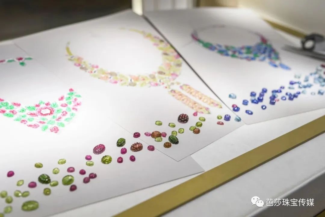 澶х墝楂樼骇棣栭グ,澶х墝楂樼骇鐝犲疂