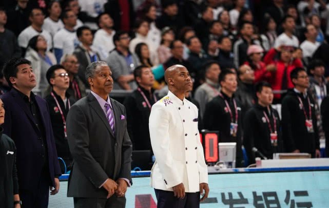 马布里孙悦首钢集锦,马布里孙悦赛后发布会