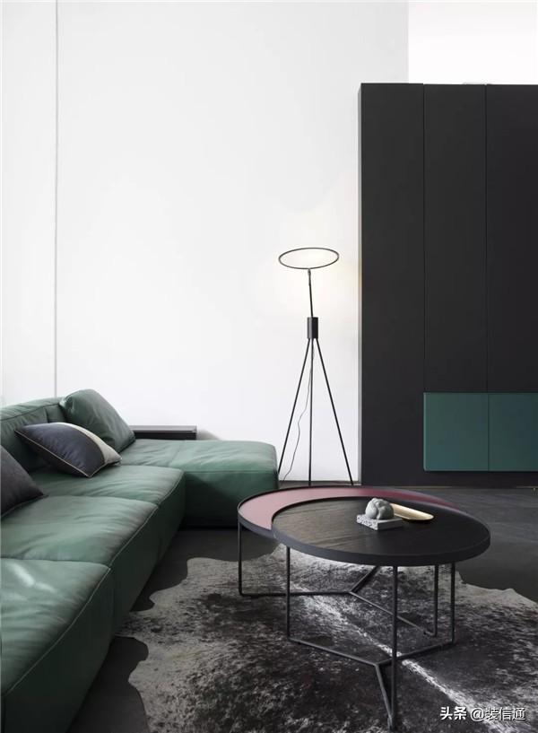 蜕变与新生|极简办公空间设计,全新的办公体验