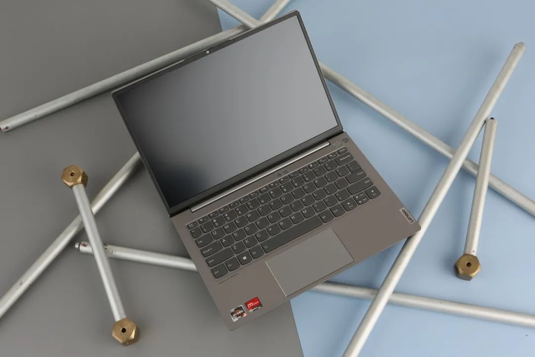 轻薄办公本性价比高推荐,轻薄本4000以内办公学生推荐