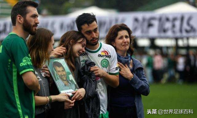 世界十大足球冤案,世界十大足球惨案视频