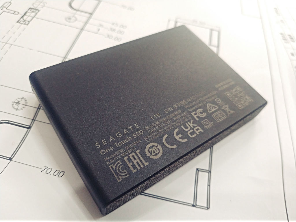 希捷铭系列1t移动硬盘测评,希捷移动固态硬盘铭系列