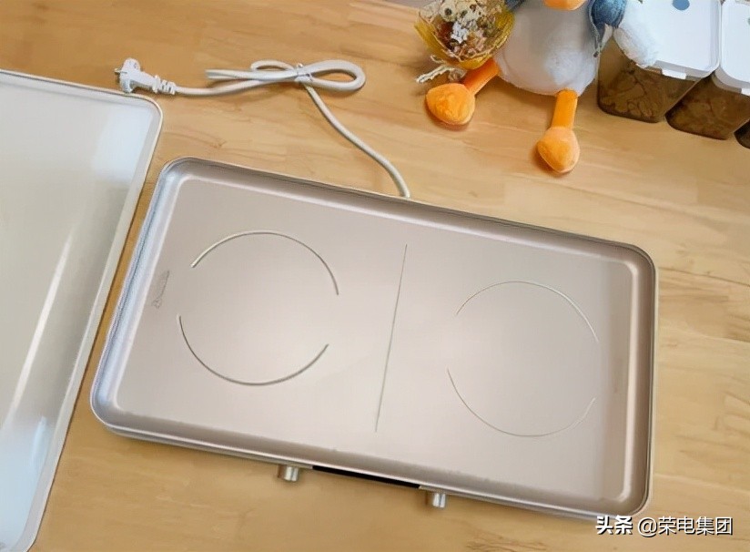 荣事达火锅烧烤一体机怎么样,特色无烟火锅烤肉烤涮一体