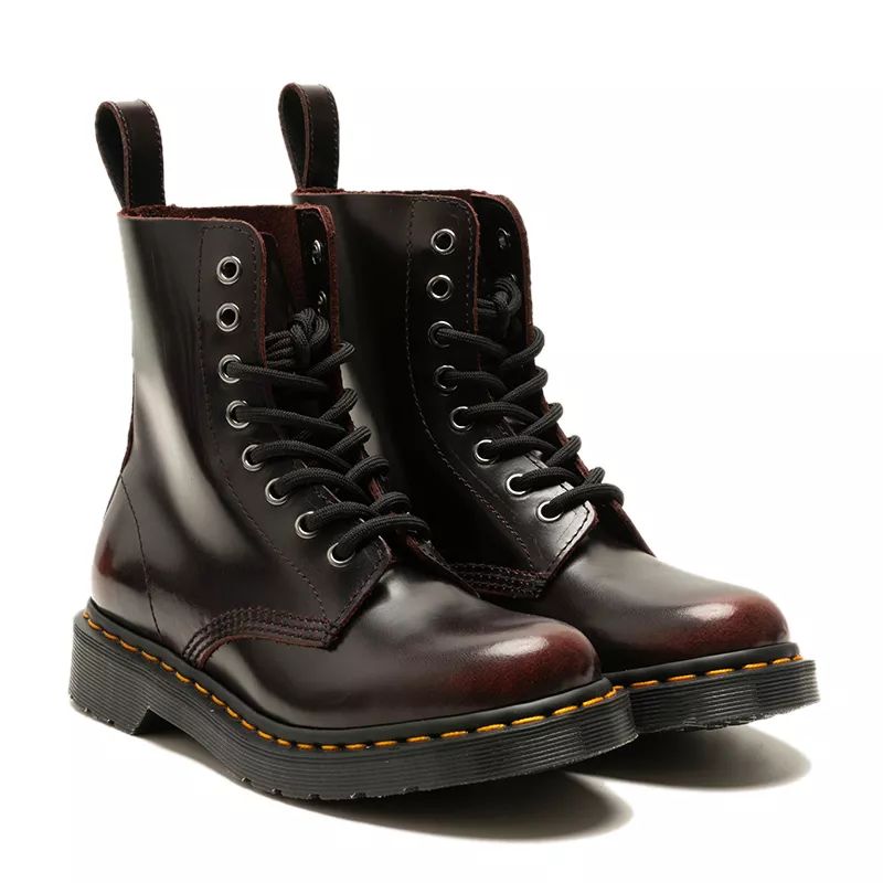 全网最火爆的高端马丁靴,最好看的马丁靴款式