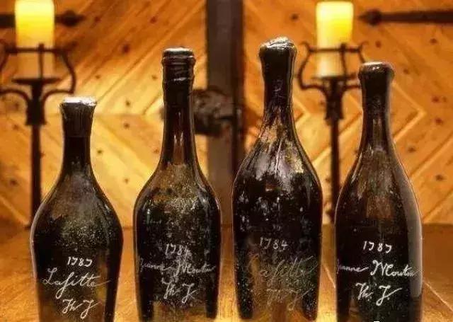 世界上最贵的红酒开出了多少价,世界上最贵红酒是什么酒