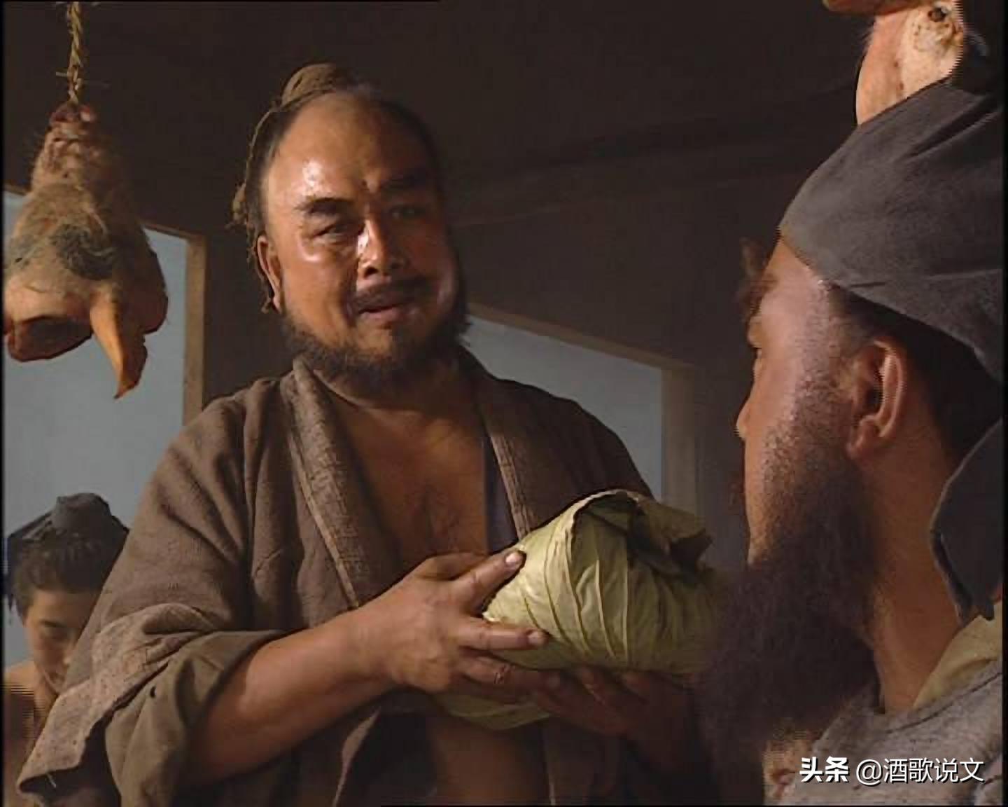 故事：屠户强卖强买，小伙讲了一个段子，先笑后哭丢脸面