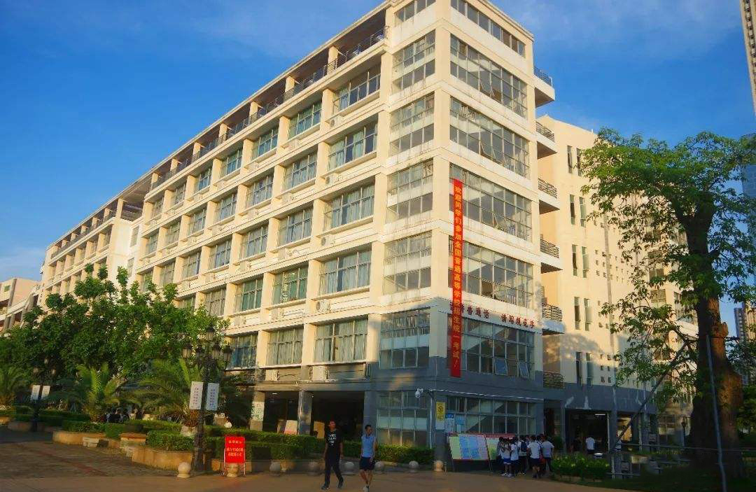 广东湛江最厉害六大高中,湛江高中前五名学校