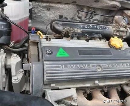 发动机更换正时皮带操作方法,东风标致4081.2t更换正时皮带视频