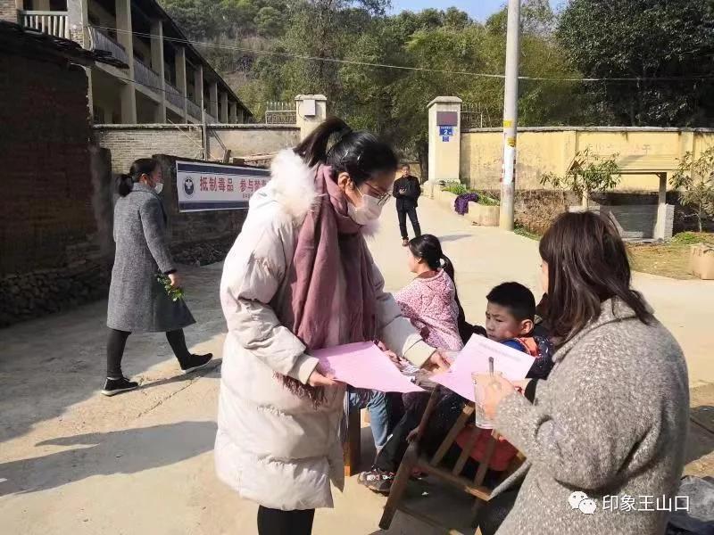 防控疫情柳林巾帼在行动,农村巾帼志愿服务队疫情防控