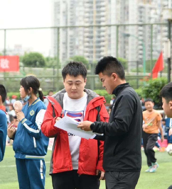 强健体魄展青春风采,锦绣小学活力操