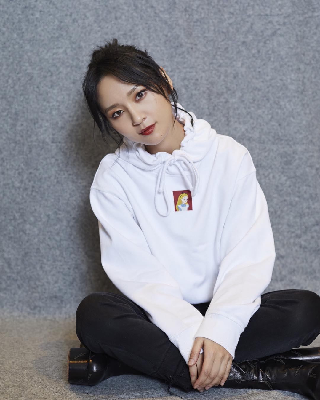 周雨彤代言的moco是真的吗,周雨彤欧阳娜娜开箱