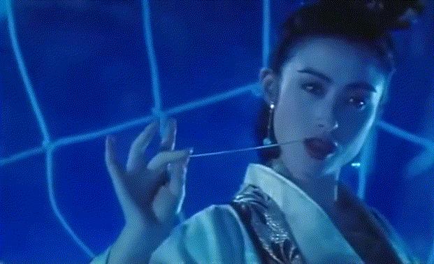 仅有一个赵敏回眸惊艳半生，那是远远不够的