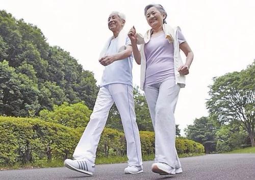 腰酸背痛特别是右腰上面背疼,腰上一点背痛什么原因引起的