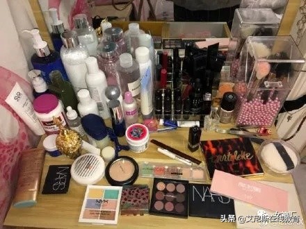 学生都用什么化妆品,普通学生用哪些化妆品