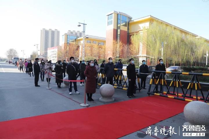 聊城疫情防控最新消息开学,新余二中开展疫情防控应急演练图