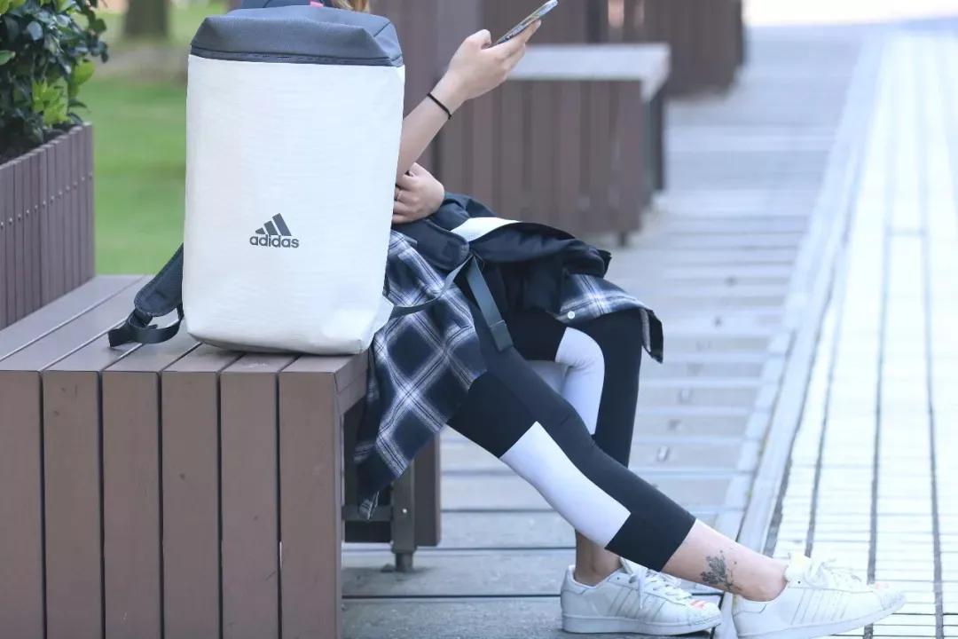 阿迪达斯vsjog怎么样,阿迪达斯vsset