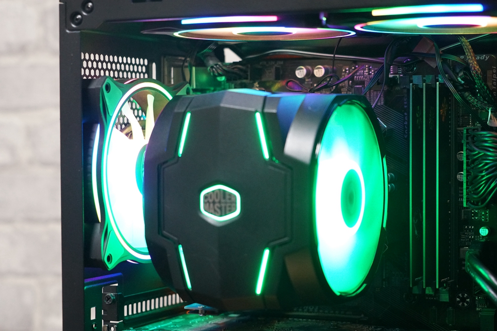 酷冷至尊风冷散热器评测:真正的国货之光,静音、超频随心所欲