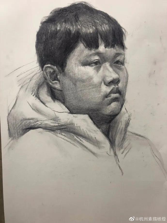 他笔下的女子油画细腻唯美,古典美女画唯美古风素描