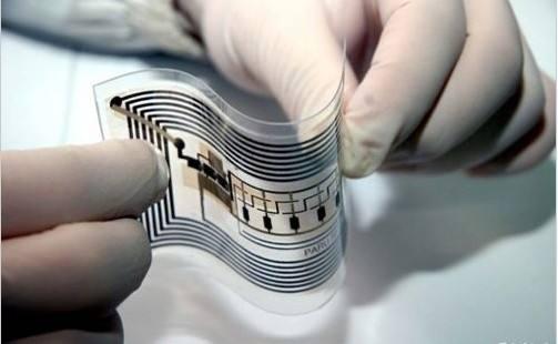 这种靠*听窃**起家的技术，已经渗透到你我的生活中了