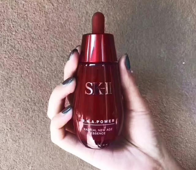 保湿提亮精华液推荐,紧致保湿祛黄提亮精华液