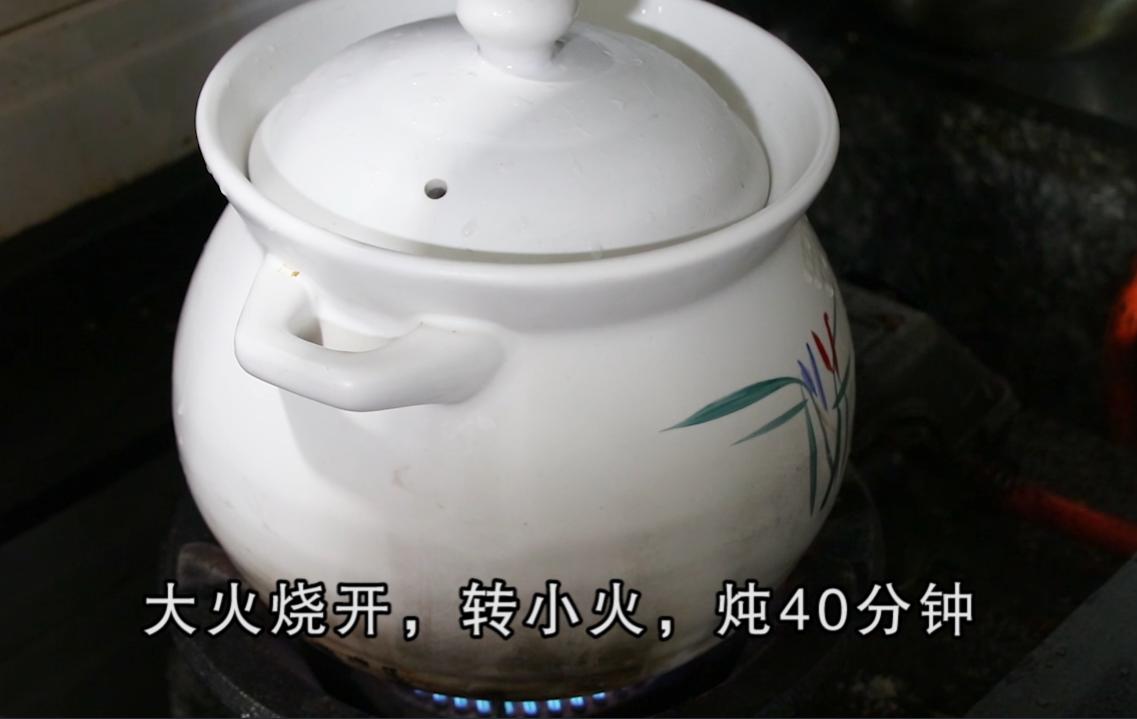 一岁宝宝辅食墨鱼排骨汤做法大全,墨鱼怎么做好吃最有营养