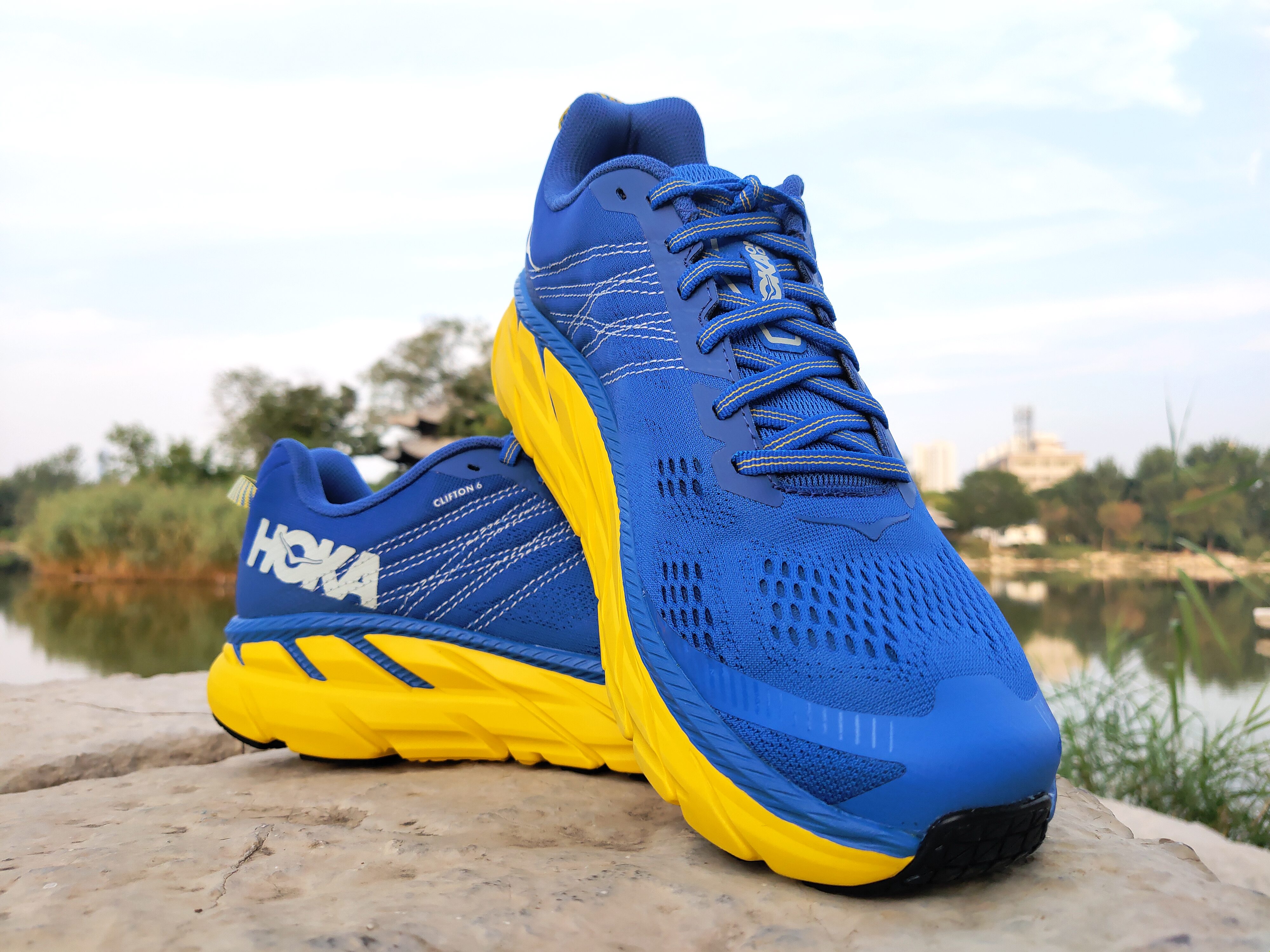 hoka大体重缓震跑鞋测评,稳定支撑缓震跑鞋评测