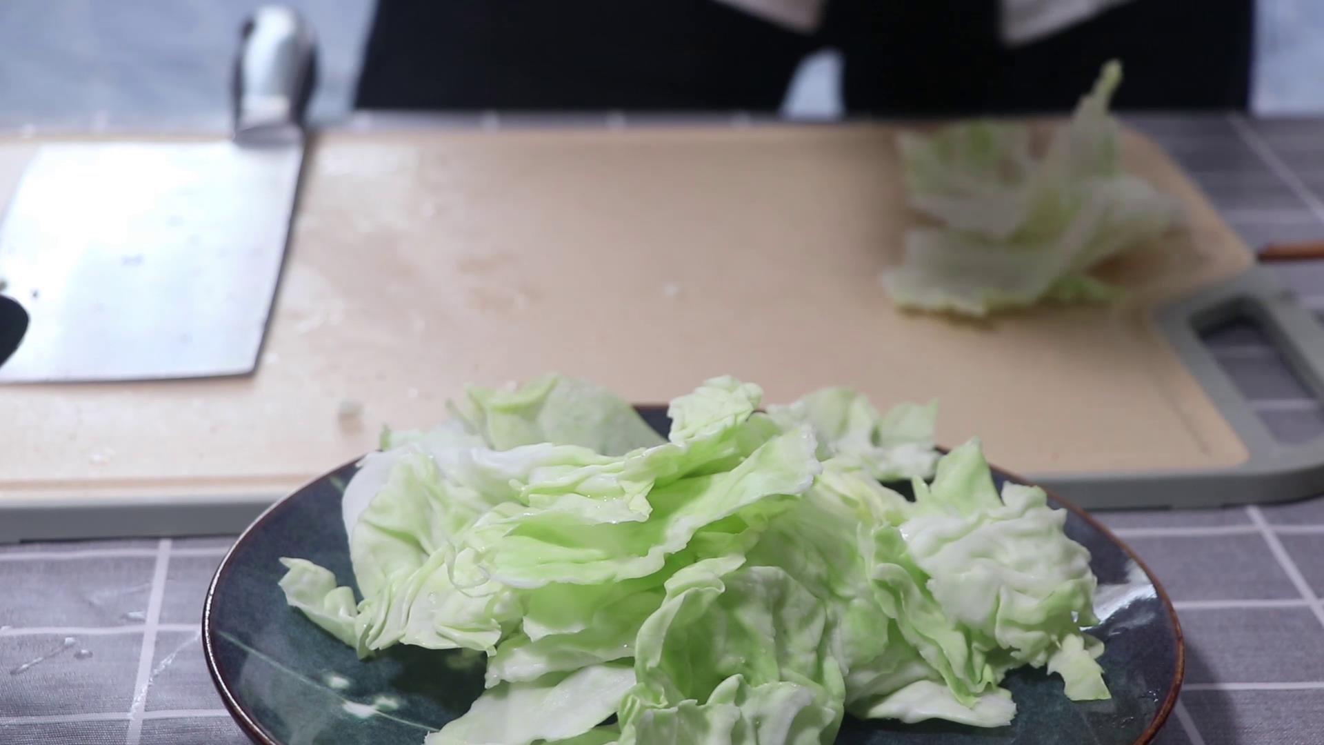 火爆大头菜怎么做又脆又爽口，教你一招，学会了一样好吃