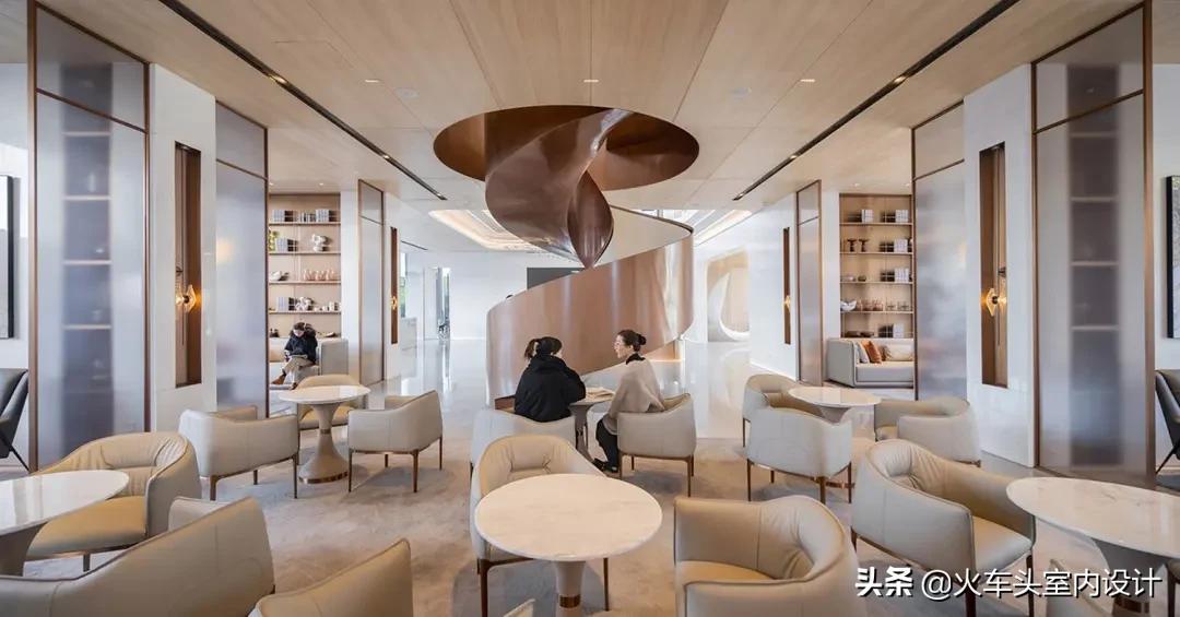 闆跺９鍩庡競,闆跺９鍩庡競鏉窞