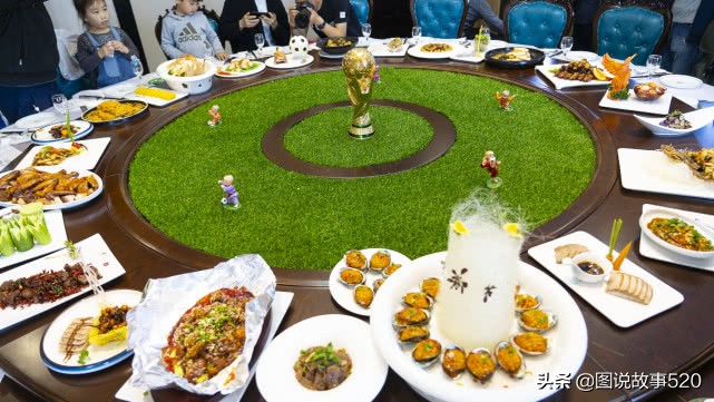 探秘国内首家足球酒店，满眼是足球，美食“跑鞋”装
