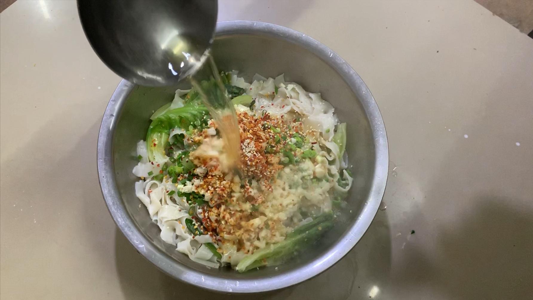 北方人吃油泼面,北方人爱吃的面