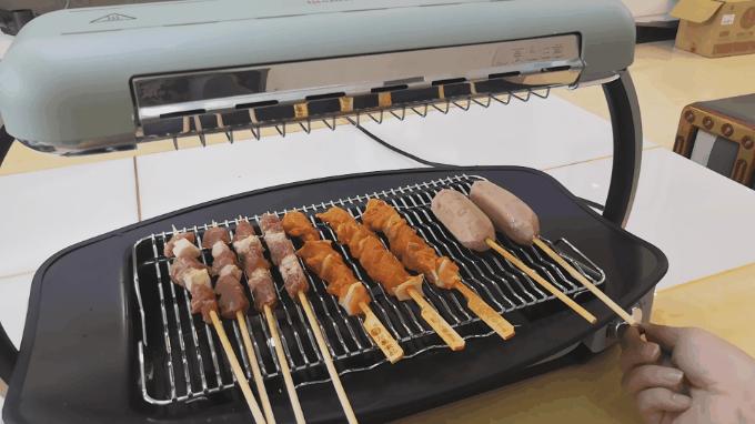 吹着空调吃烤肉空调有味道,吹着空调吃着烤肉